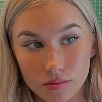 Lilly Jenisch Nue