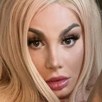 Lola Christina Nue