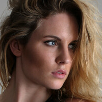 Lydia Cooke Nue