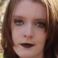 Maci Currin Nue