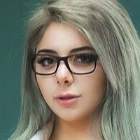 María Mallad Nue