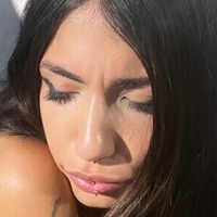 Mariel K Nue