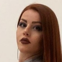 Martina Dimovska Nue