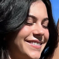 Mia Sweitzer Nue