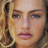 Michaela Bercu Nue