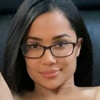 Nailah Rossi Nue