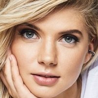 Nastya Zadorozhnaya Nue