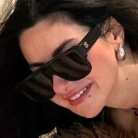 Nesrin Cavadzade Nue