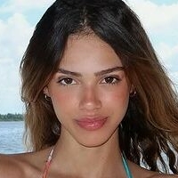 nottrebeca_ Nue