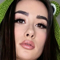 Olivia Petrov Nue