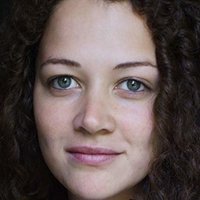 Oona-Devi Liebich Nue