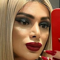 Pamela Falcão Nue