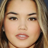 Paris Berelc Nue