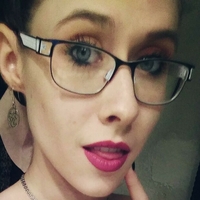 pr3ttyp1nkpussy Nue