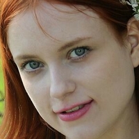 Raquel Nue