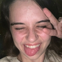 realheyalexa Nue