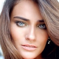 Saadet Aksoy Nue