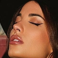 Sabrina Calvo Nue