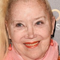 Sally Kirkland Nue