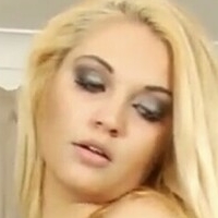 Sam Bowden Nue