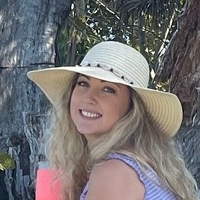 Sarah Peachez Nue