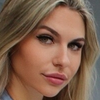 sarahleiinn Nue