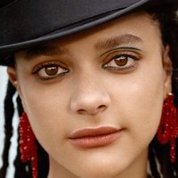 Sasha Lane Nue
