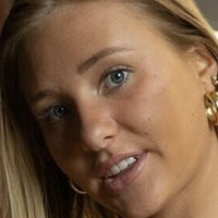 Scarlett Williams Nue