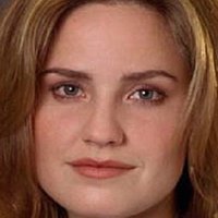 Sherry Stringfield Nue