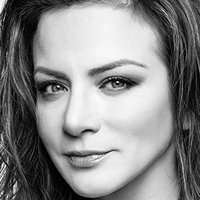 Silvia Navarro Nue