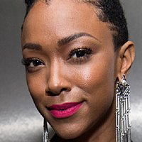 Sonequa Martin-Green Nue