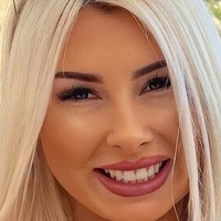 Sophie Louise Nue