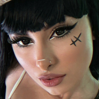 Sorriso Cosplayer Nue