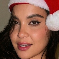 Stella Hudgens Nue