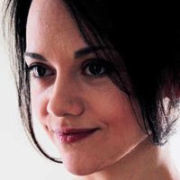 Tania Emery Nue