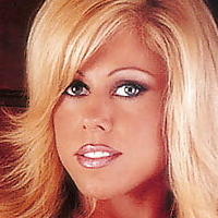 Terri Runnels Nue