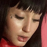 tinaputina Nue