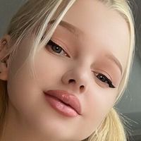 vic.to.ria.white Nue