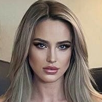 Wiktoria Dolinska Nue