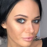 Yana Koshkina Nue