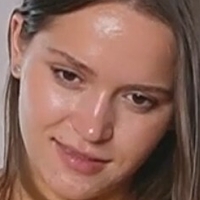 ZoniaEsshaki Nue